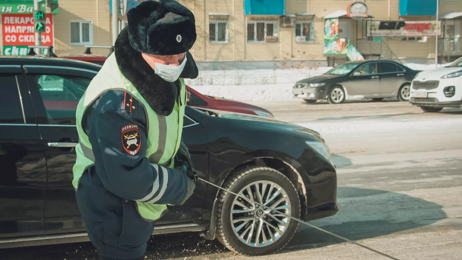 ДТП и погоня со стрельбой: понедельник в Челябинской области